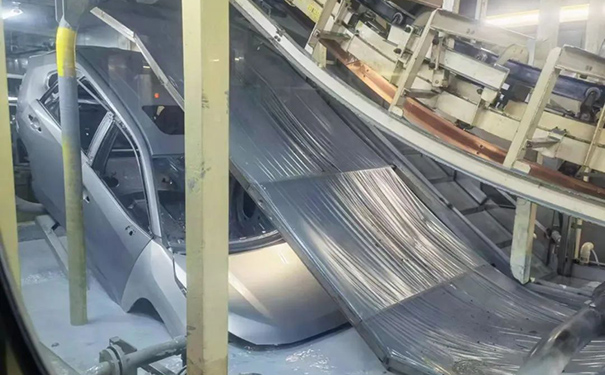 電泳涂料被廣泛應用于汽車整車和零部件涂裝.jpg